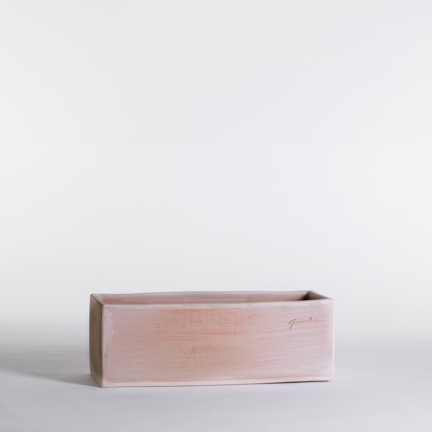 Jardiniere contemporaine